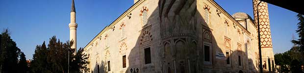Üç Şerefeli Cami Panoraması